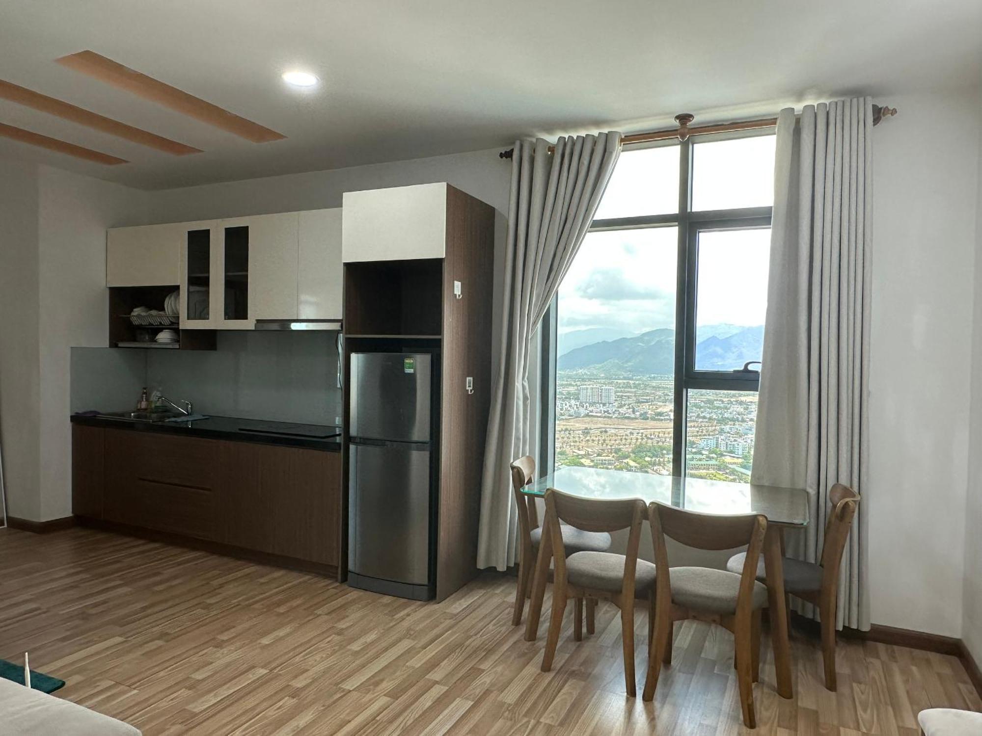 Infinity Sea View Apartment Nha Trang Buitenkant foto
