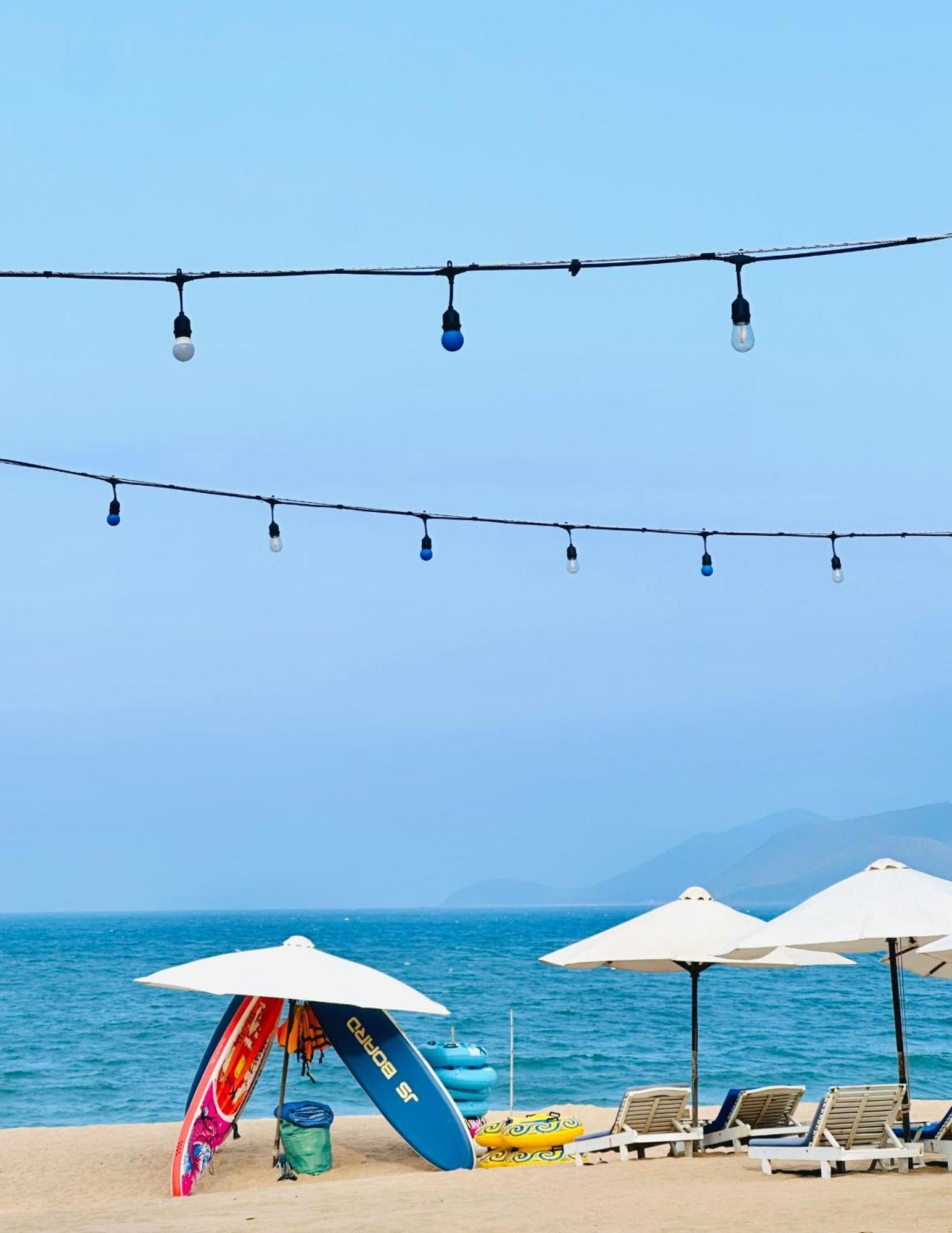 Infinity Sea View Apartment Nha Trang Buitenkant foto